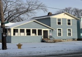 720 W Lincoln Ave, Oshkosh, Wisconsin 54901, 4 Bedrooms Bedrooms, ,1 BathroomBathrooms,Entire House,For Rent,W Lincoln Ave,1001